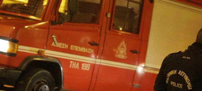 Φωτιά σε κέντρο φιλοξενίας μεταναστών στο Λαύριο -Οκτώ άτομα απεγκλωβίστηκαν